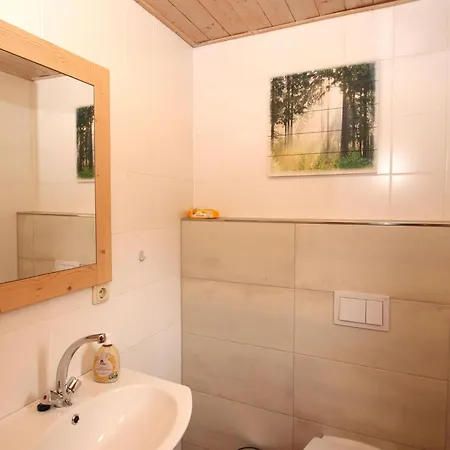 Doppelhaushaelfte In Holiday home Hasselfelde