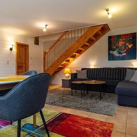Holiday home Doppelhaushaelfte In